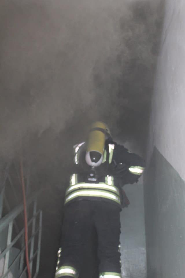 Благо, в момент пожара в квартире не было жильцов Благо, в момент пожара в квартире не было жильцов