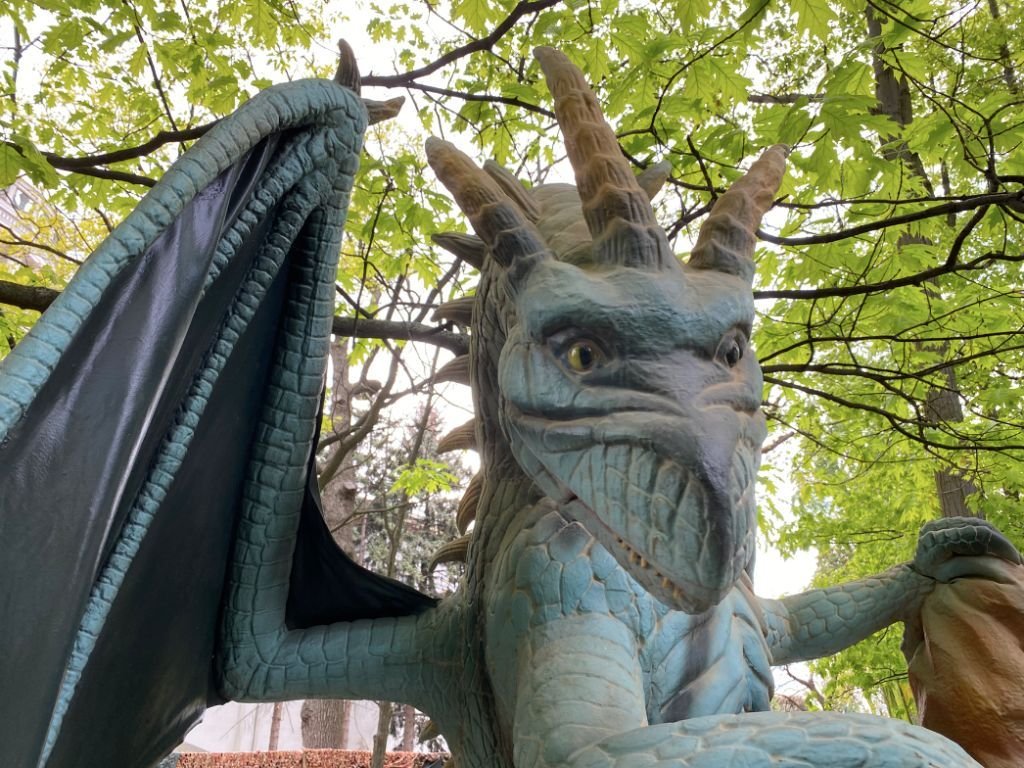 Что немаловажно — парк открылся с соблюдением всех карантинных норм, включая социальную дистанцию