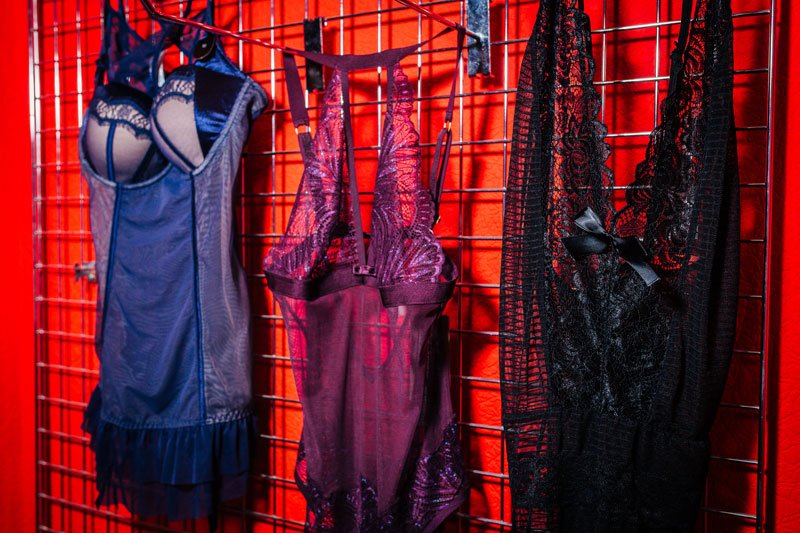 На карантине больше стали покупать эротических костюмов и аксессуаров для ролевых игр На карантине больше стали покупать эротических костюмов и аксессуаров для ролевых игр