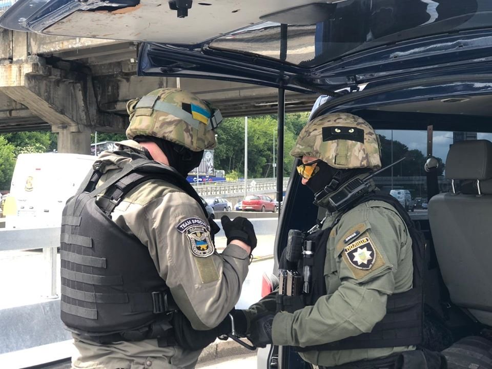 В столице введена специальная полицейская операция