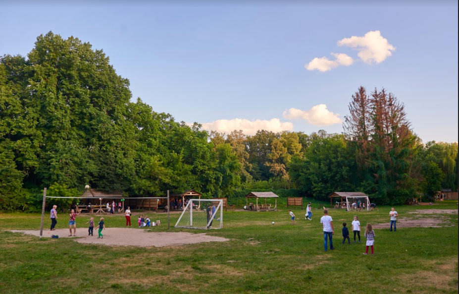 Куда пойти в Киеве: что работает на ВДНГ, цены и график 12