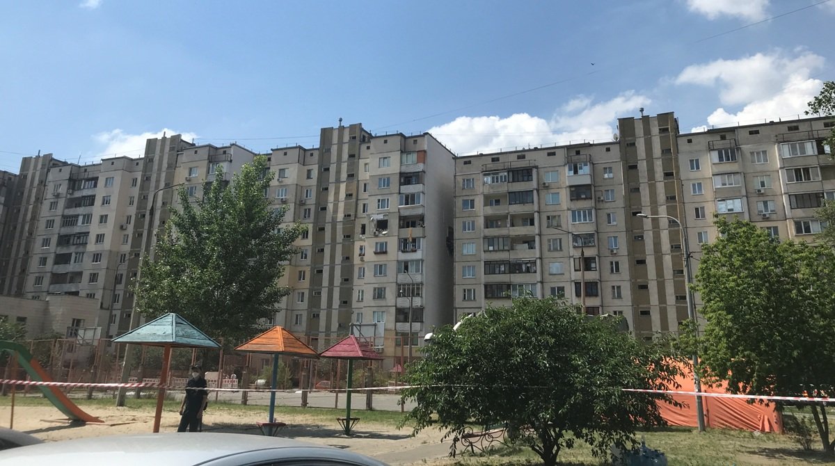 Фото дома со стороны двора