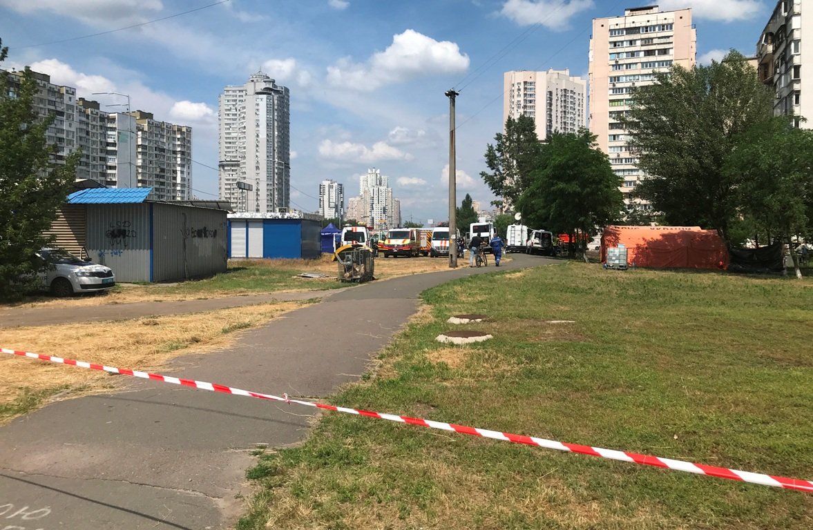 Со стороны улицы Григоренко