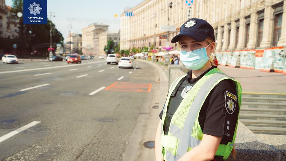 Патрульная полиция таким образом напоминает - где не нужно парковаться