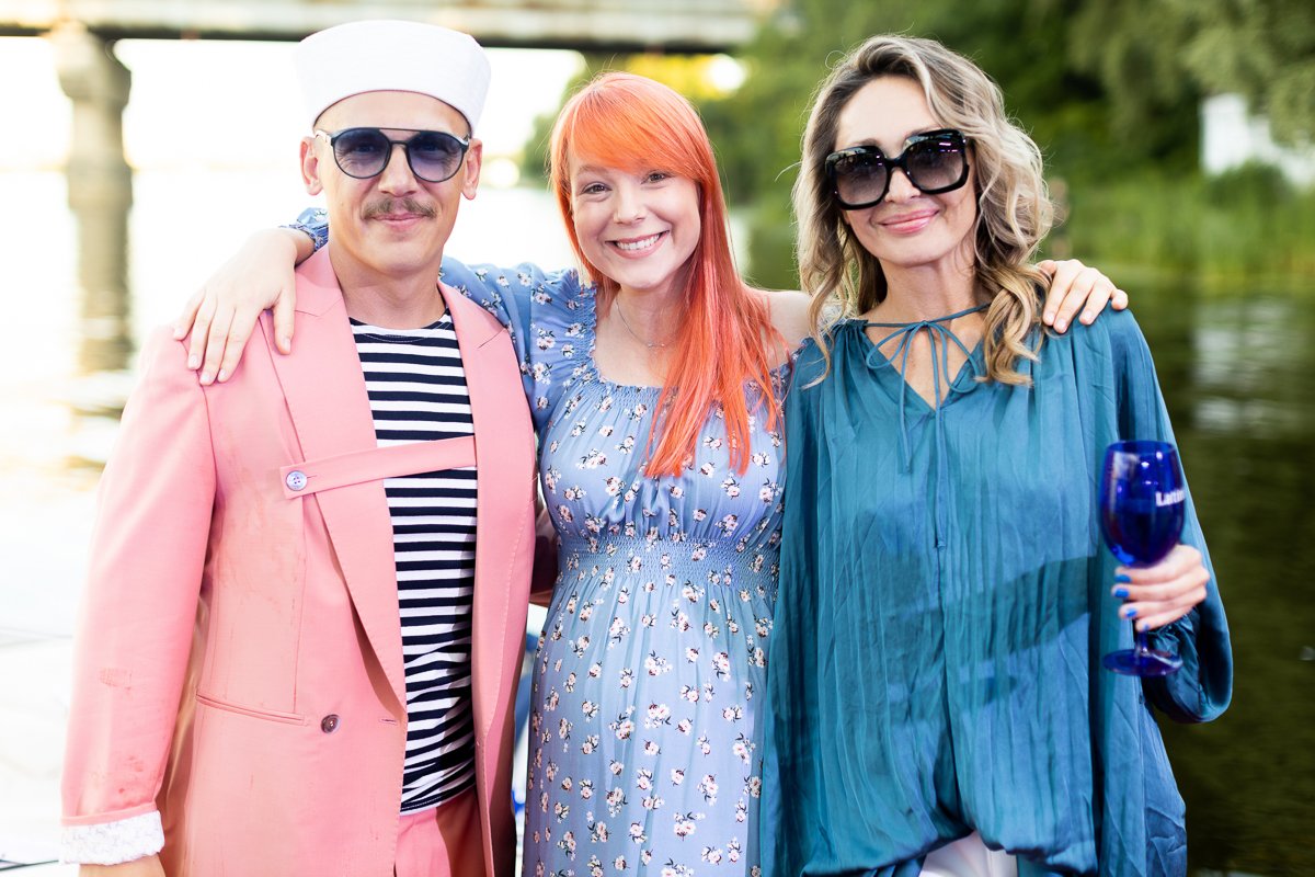 Тарабарова пришла поздравить с новым детищем пиарщиков