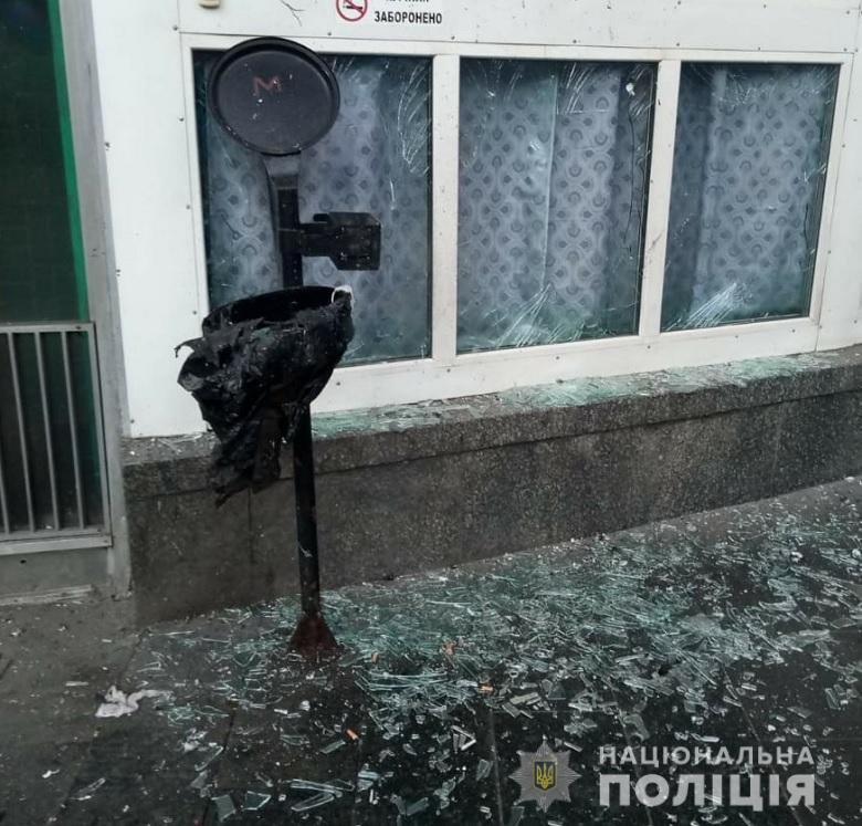 Взрыв в Киеве возле входа в метро "Шулявская": подробности 1