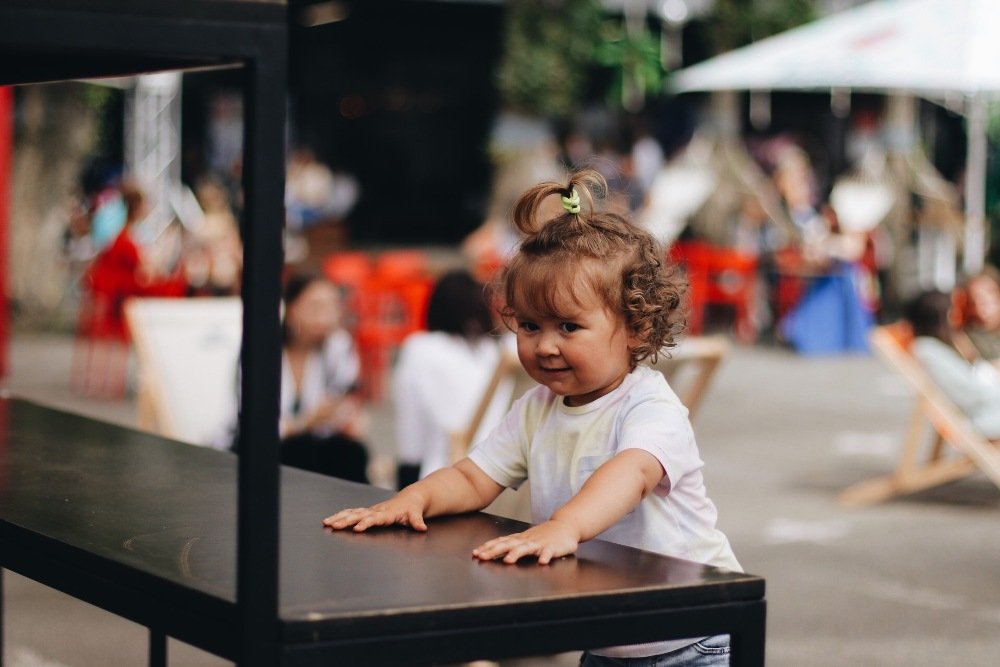 Возвращение Куража: ищи себя на фото карантинной дневной вечеринки 11