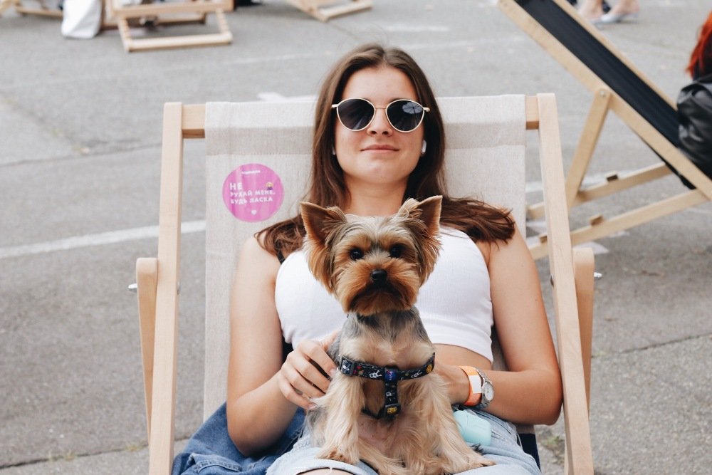 Возвращение Куража: ищи себя на фото карантинной дневной вечеринки 21