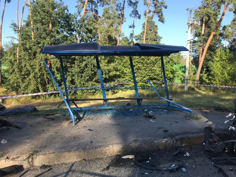 Смертельное ДТП под Киевом на Столичном шоссе: погибли три человека 3