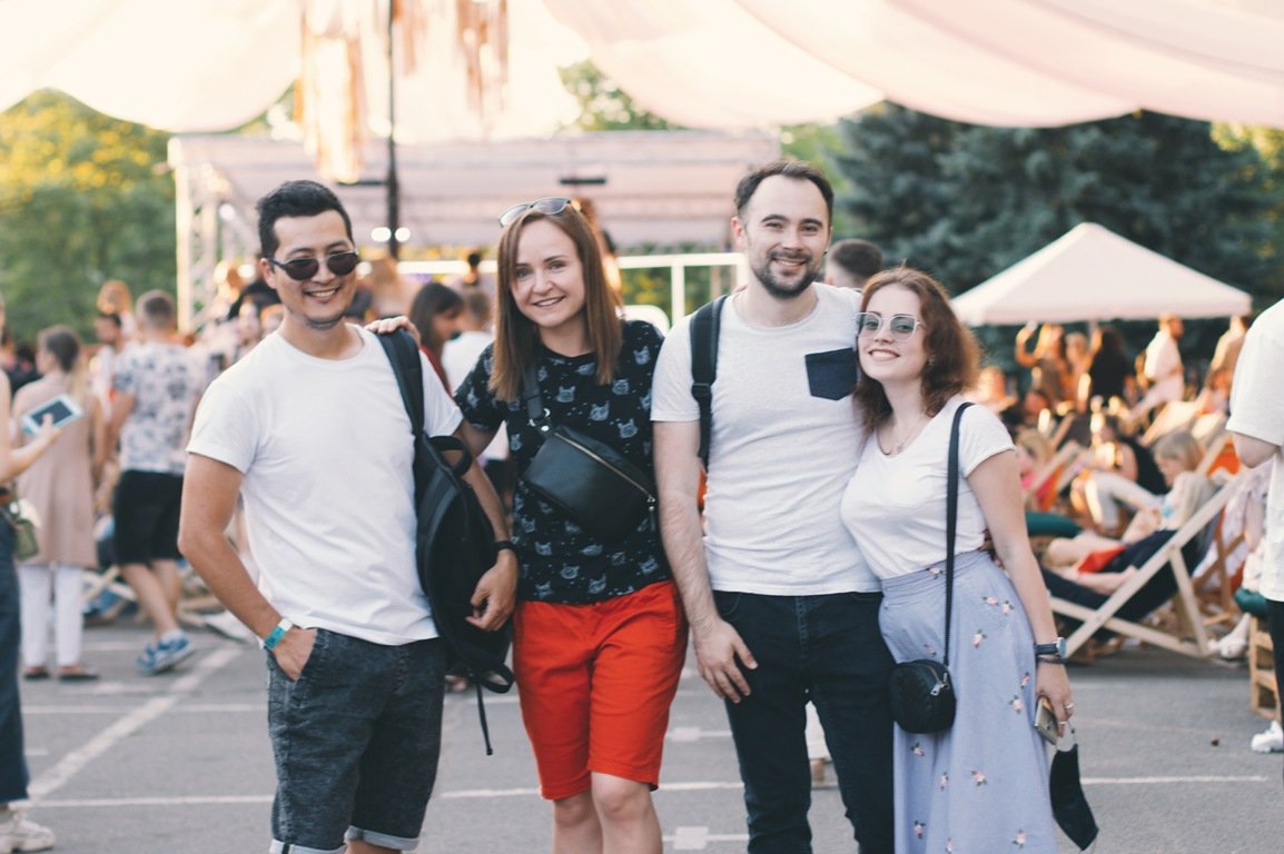 Как прошла дневная вечеринка-барахолка Кураж NOT ONLY JAZZ: ищи себя на фото 2