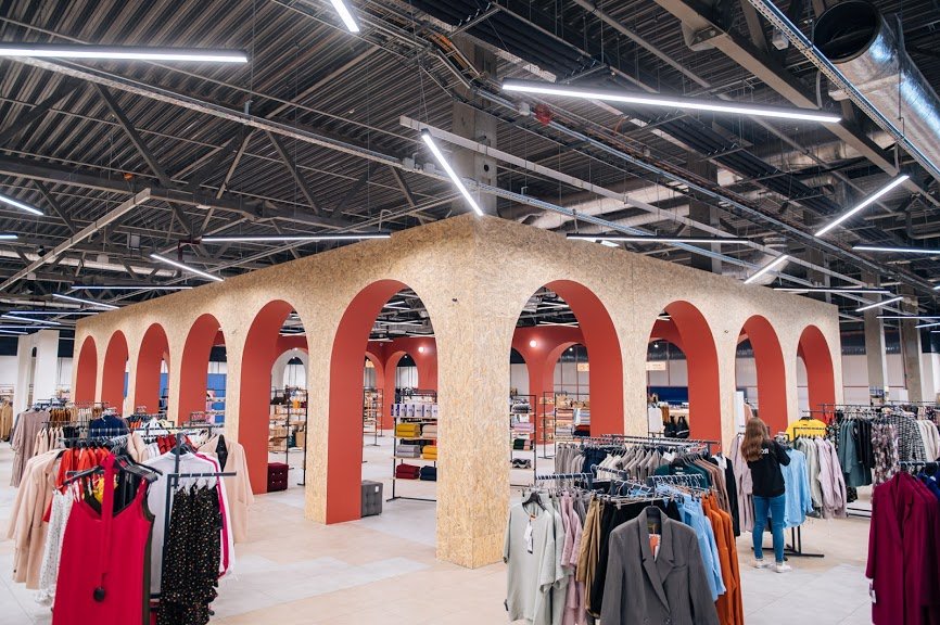 Всі. Свої открыли новый мультибрендовый магазин локальных брендов в ТРЦ Retroville 3