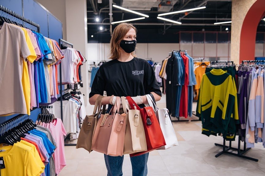 Всі. Свої открыли новый мультибрендовый магазин локальных брендов в ТРЦ Retroville 5