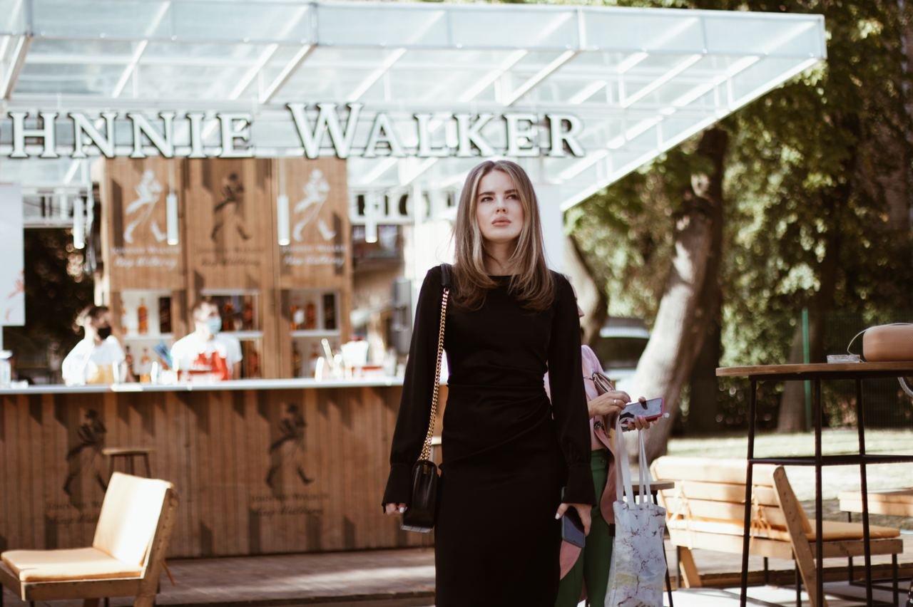 Показы Elena BURENINA и VOROZHBYT&ZEMSKOVA: как прошел первый день UFW NO SEASON Season 14