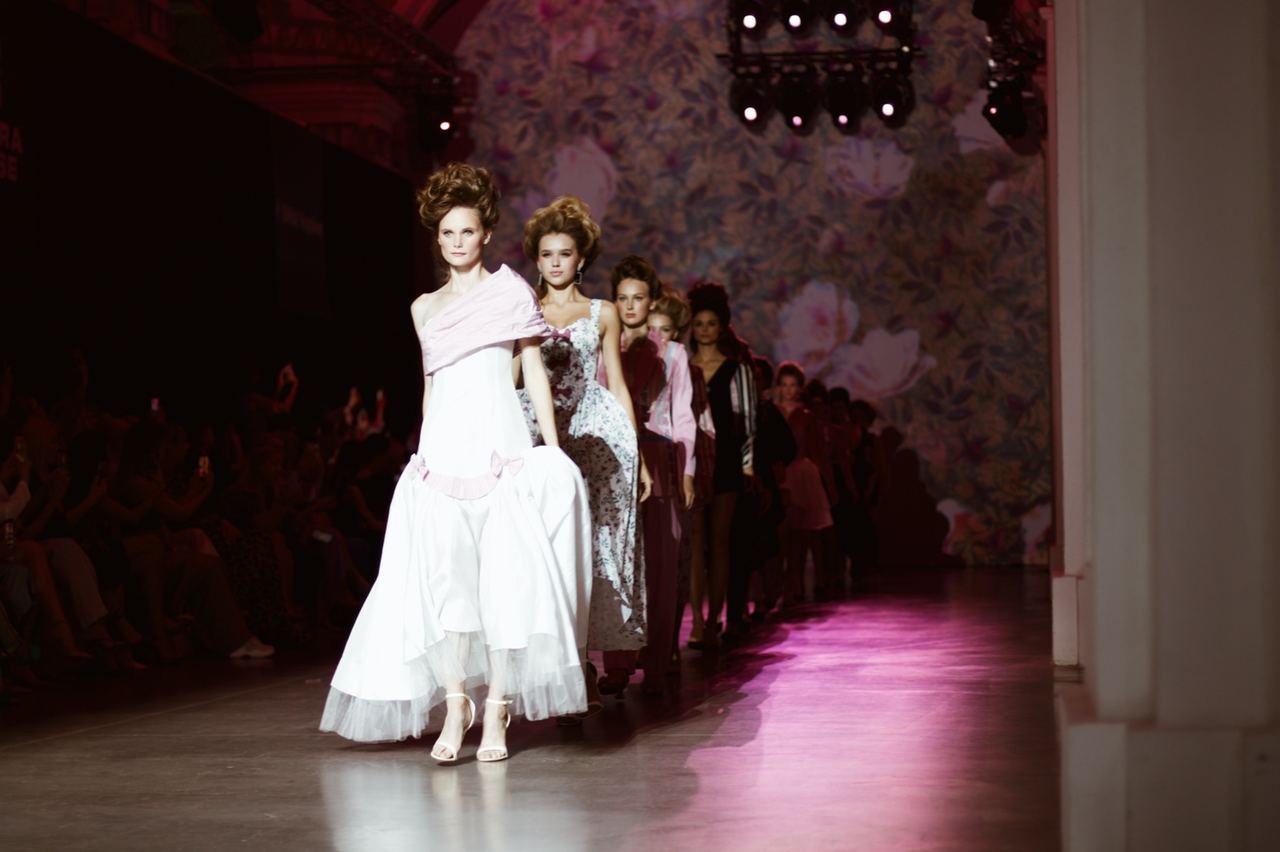 Дизайнер DARJA DONEZZ презентовала самую нежную коллекцию Ukrainian Fashion Week в этом сезоне 10