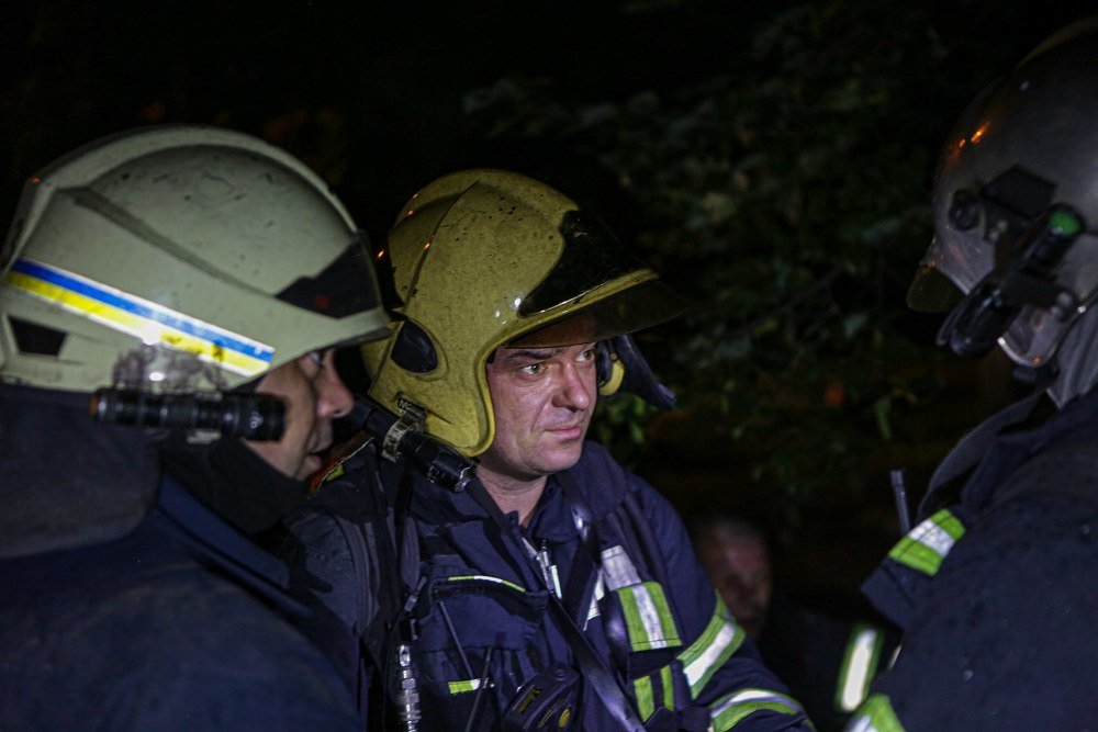 В Киеве из горящего многоквартирного дома спасли 33 человека: одна женщина погибла 5