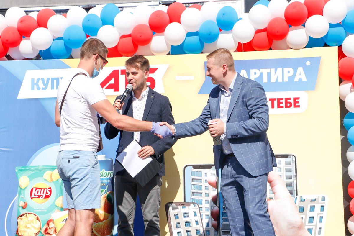 Ярослав Легуш живет в Киеве напротив АТБ и всегда там делает покупки