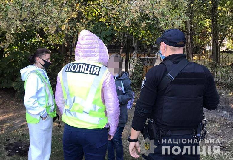 В Киеве 10-летняя девочка написала записку и ушла из дома 1