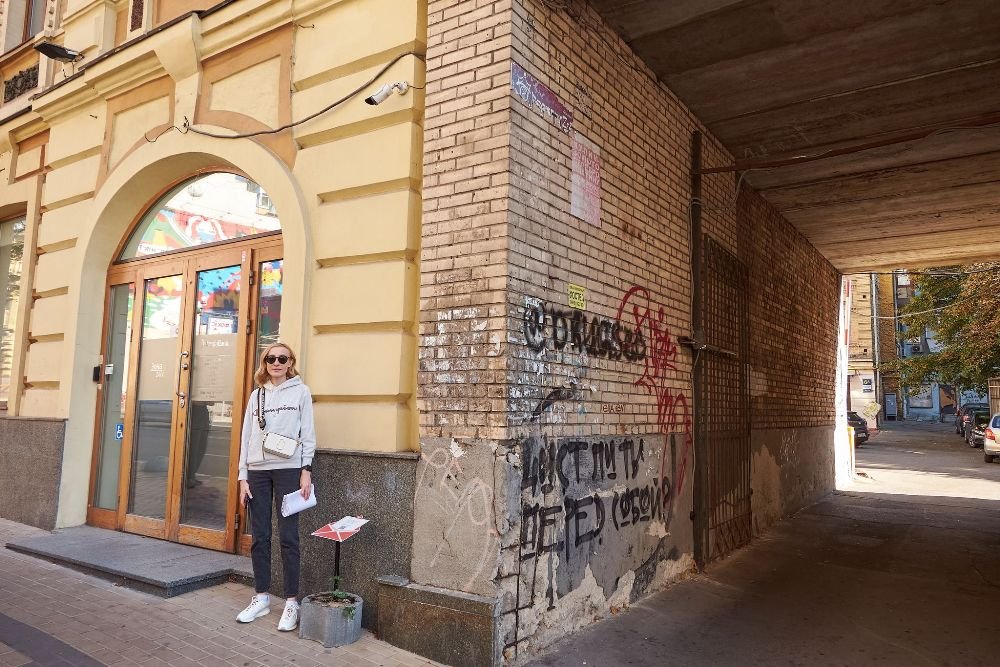 По центру Киева разложили конверты: где, кто и зачем 6