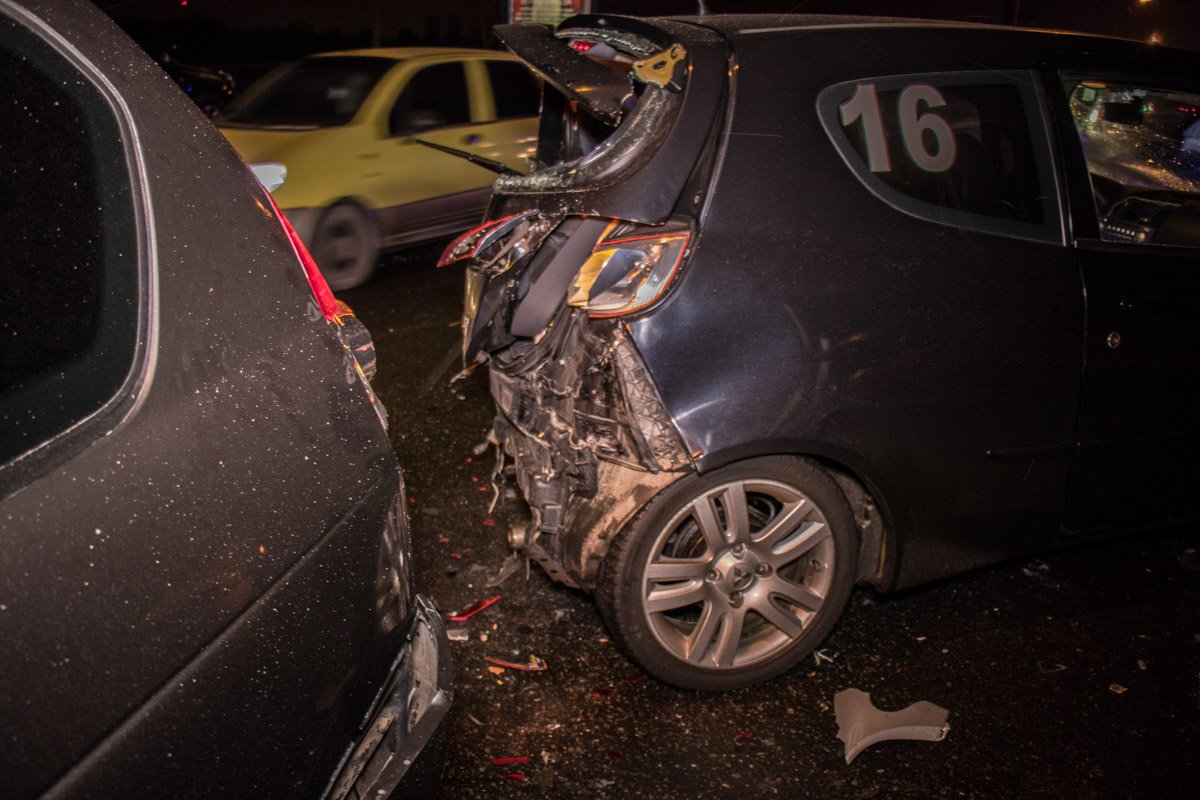 Smart отлетела в Mitsubishi Smart отлетела в Mitsubishi