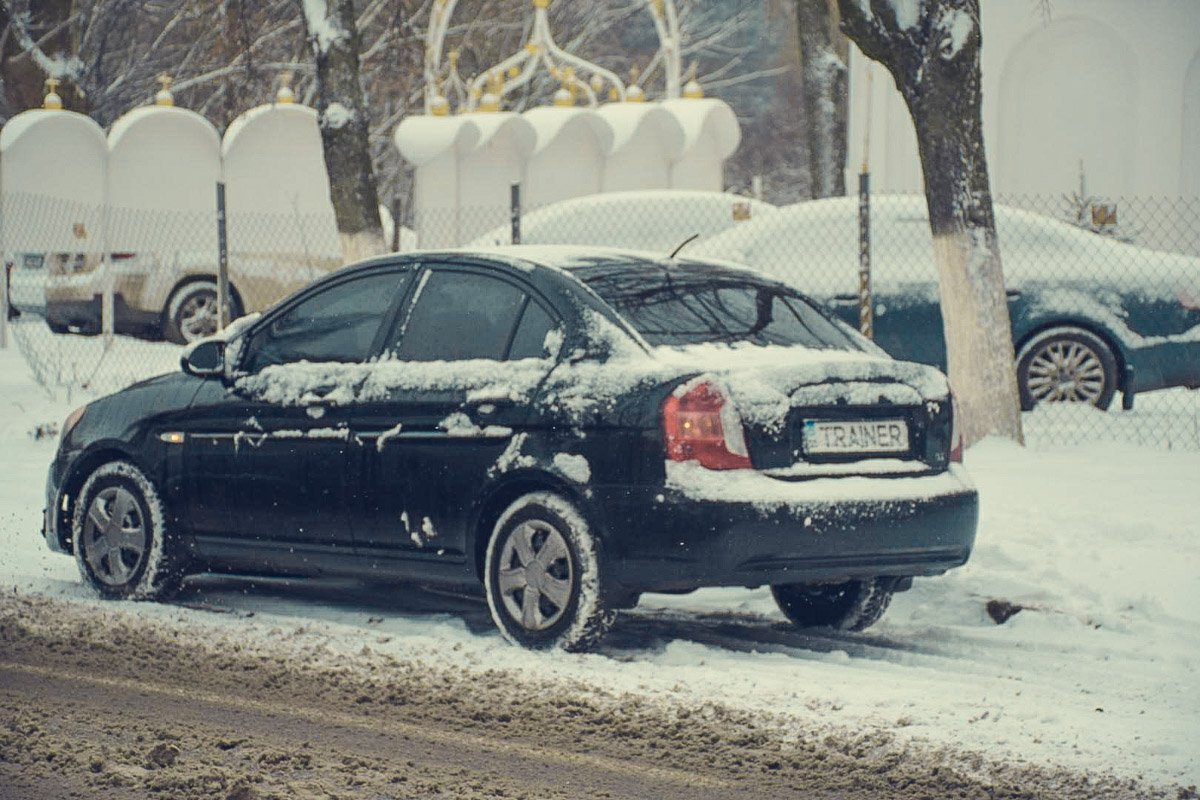 Пассажира Mazda в шоковом состоянии забрала "скорая" 