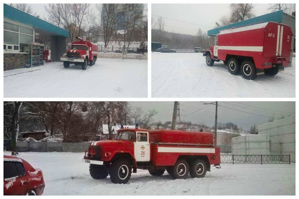 Из-за ухудшения погодных условий спасатели Киева вышли на патрулирование улиц