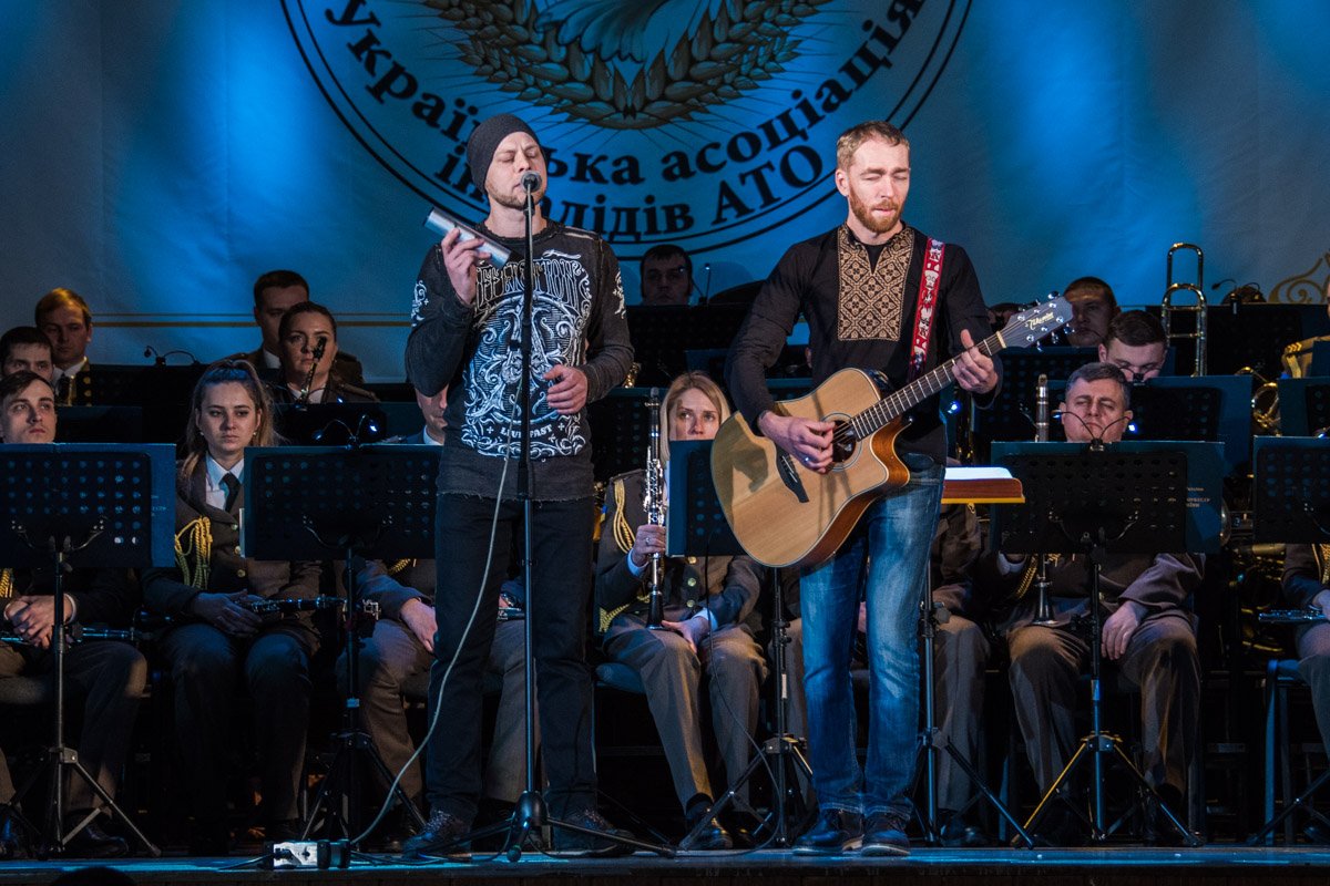 Группа Mad Heads исполнила свои песни Группа Mad Heads исполнила свои песни