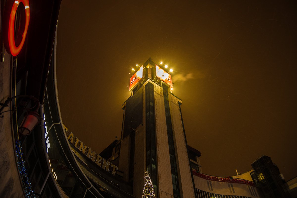 Центр Киева не спит даже ночью