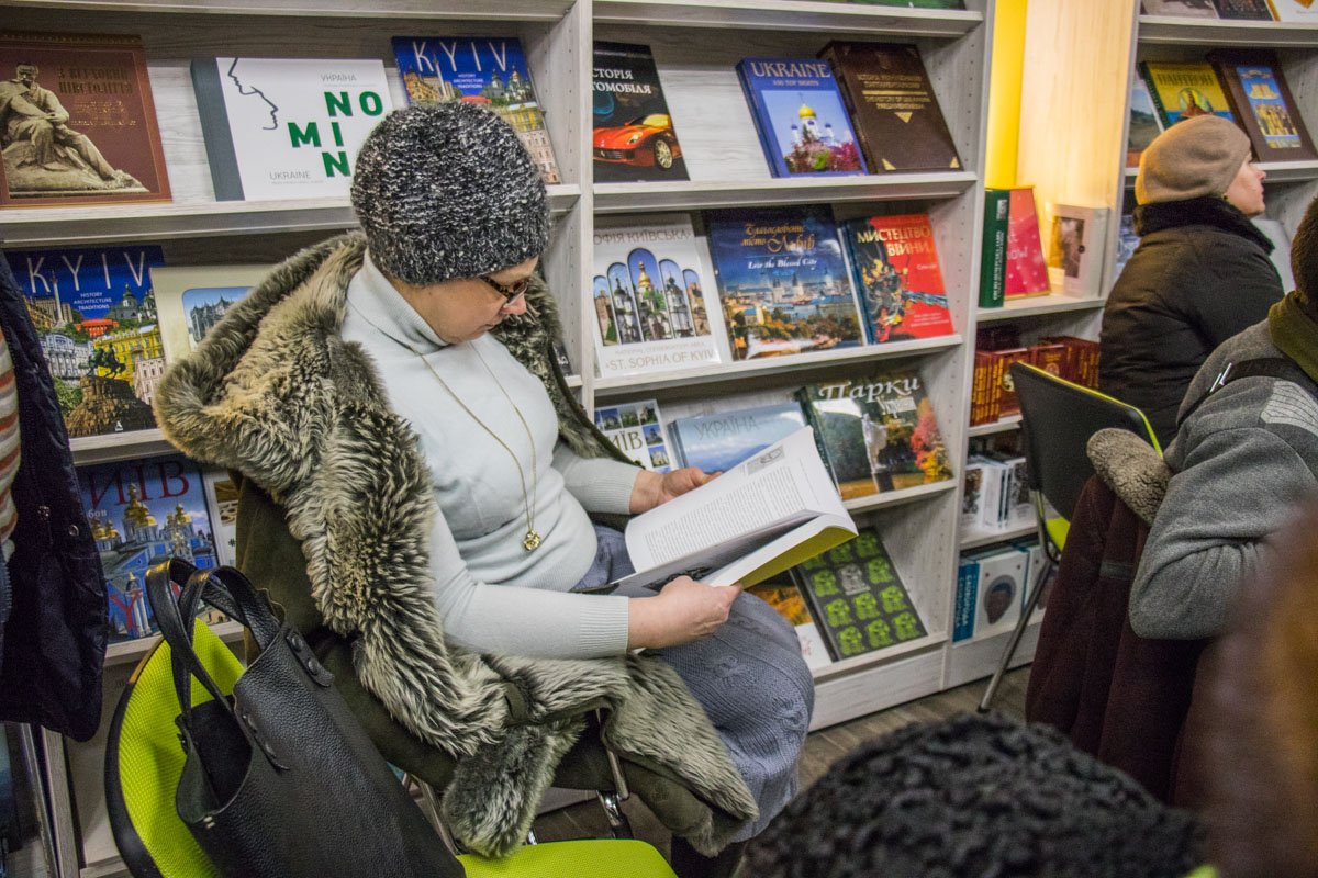 На встречу с Курковым пришли почитатели его таланта 