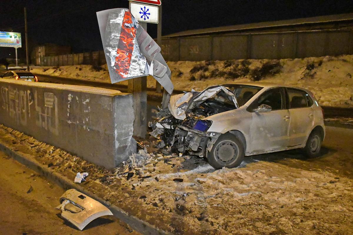 Volkswagen Polo ехал со стороны Дорогожичей