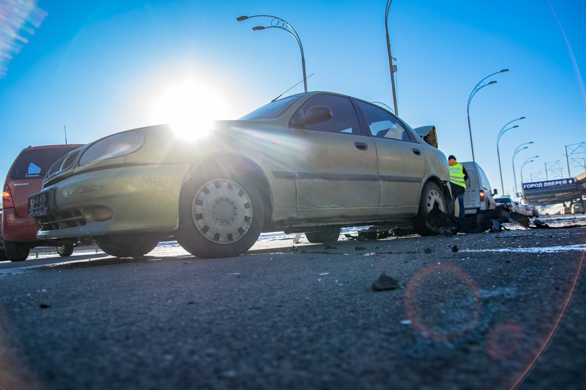 Поляк стоял в левом ряду Поляк