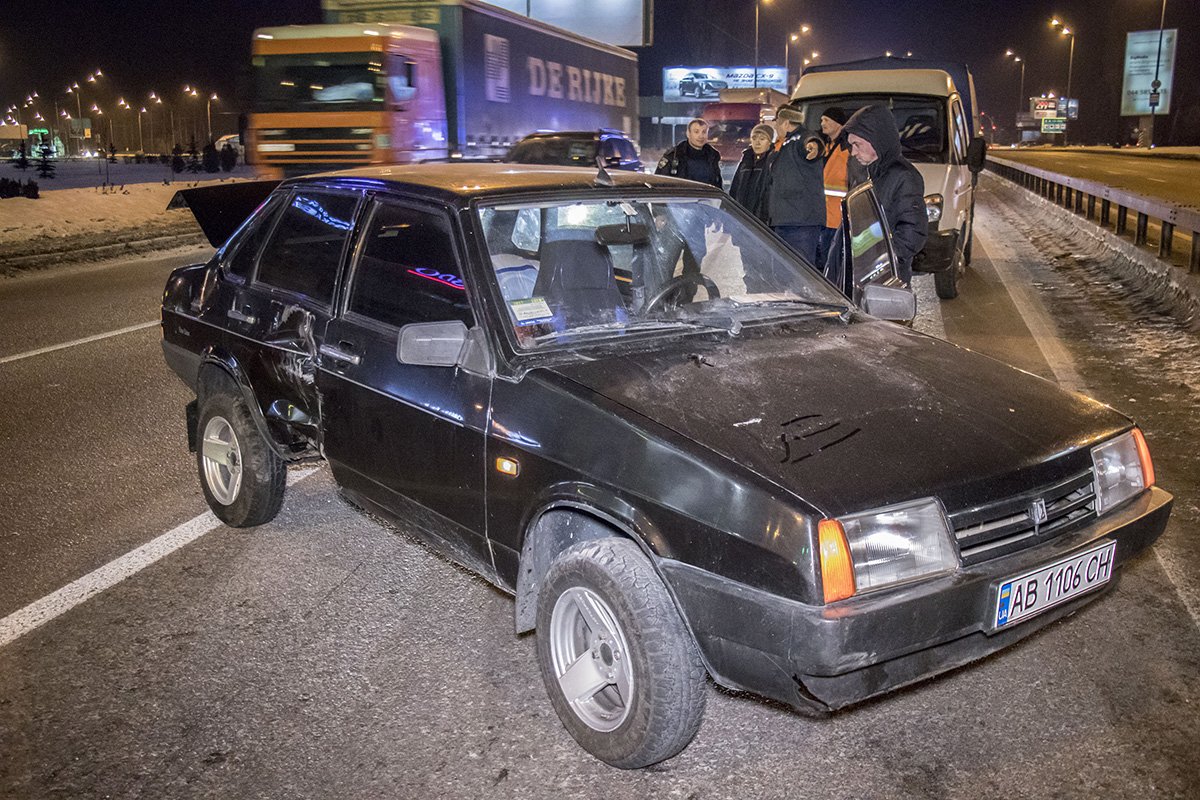 Полицейские подозревают, что водитель Lada находился в состоянии наркотического опьянения Полицейские подозревают, что водитель Lada находился в состоянии наркотического опьянения