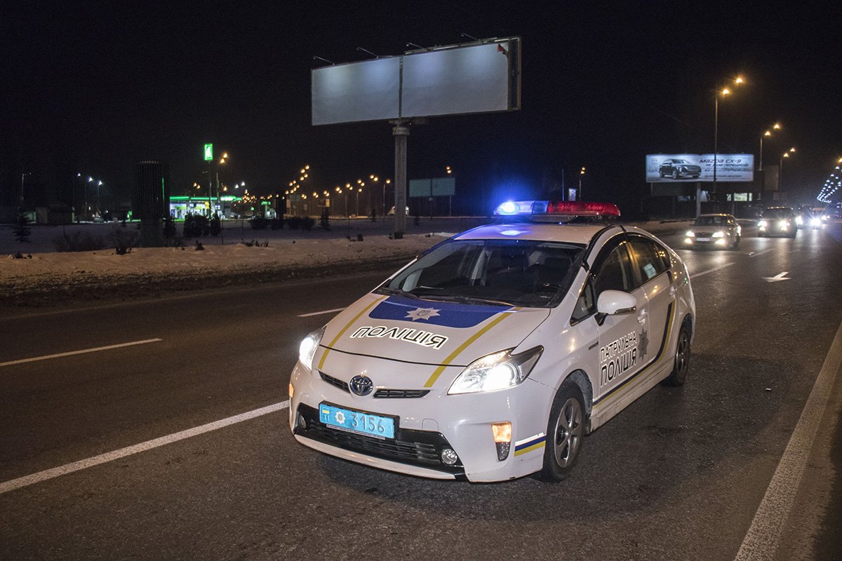 На месте аварии работают патрульные На месте аварии работают патрульные