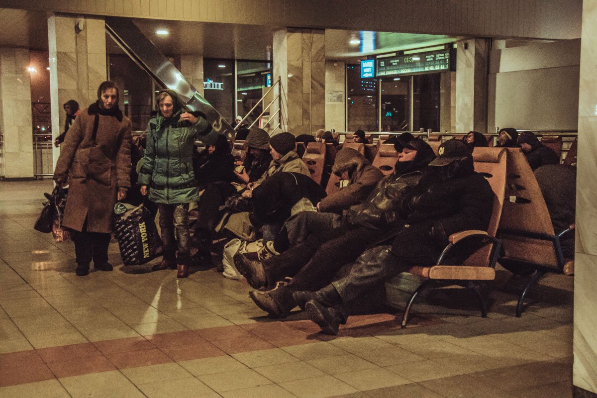 Возможно, многие из них не слышали о пунктах обогрева Возможно, многие из них не слышали о пунктах обогрева