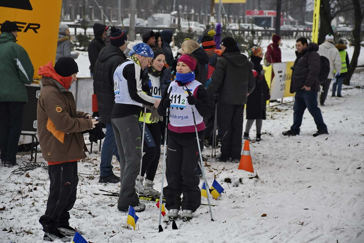 За соревнованием пристально наблюдали болельщики