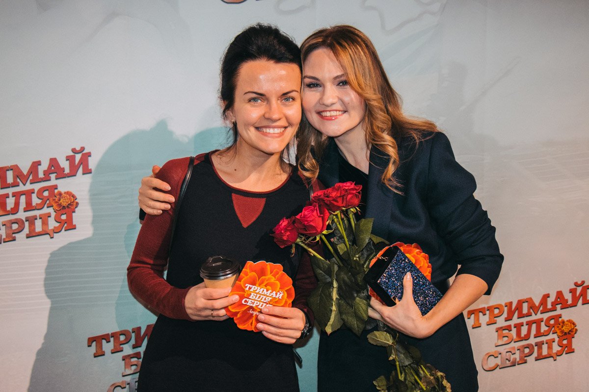 Желающих сделать фото с главной героиней фильма было немало Желающих сделать фото с главной героиней фильма было немало