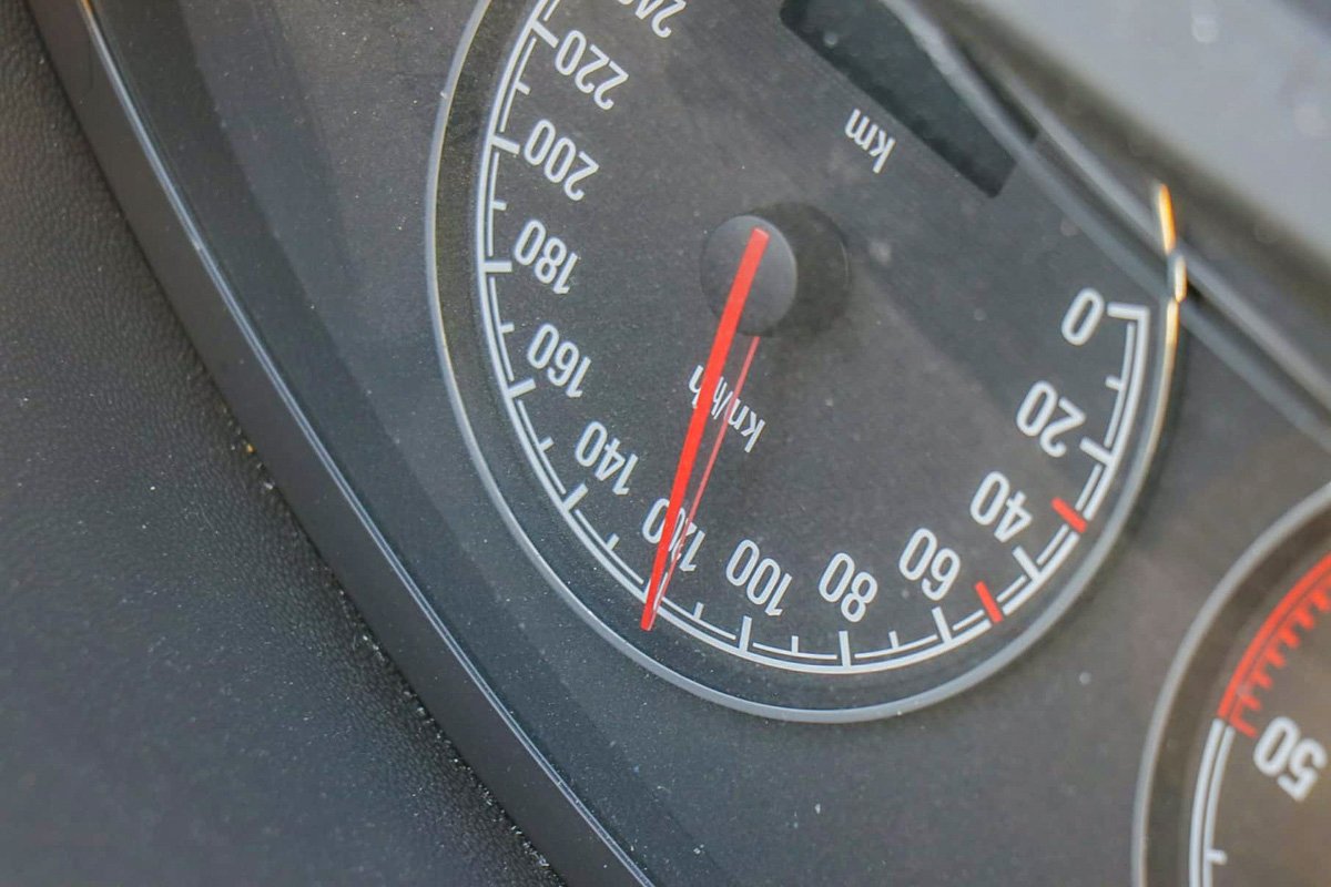 120 км/час по встречной?