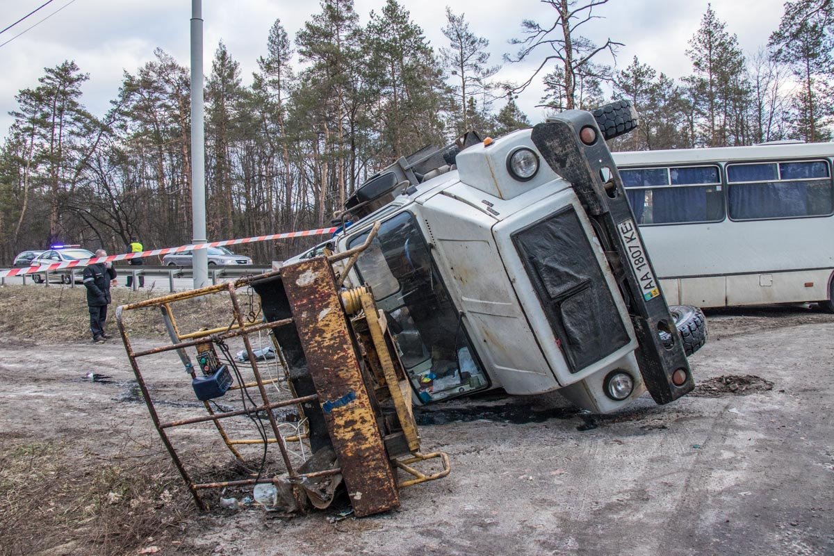 На Минском шоссе произошло ДТП На Минском шоссе произошло ДТП