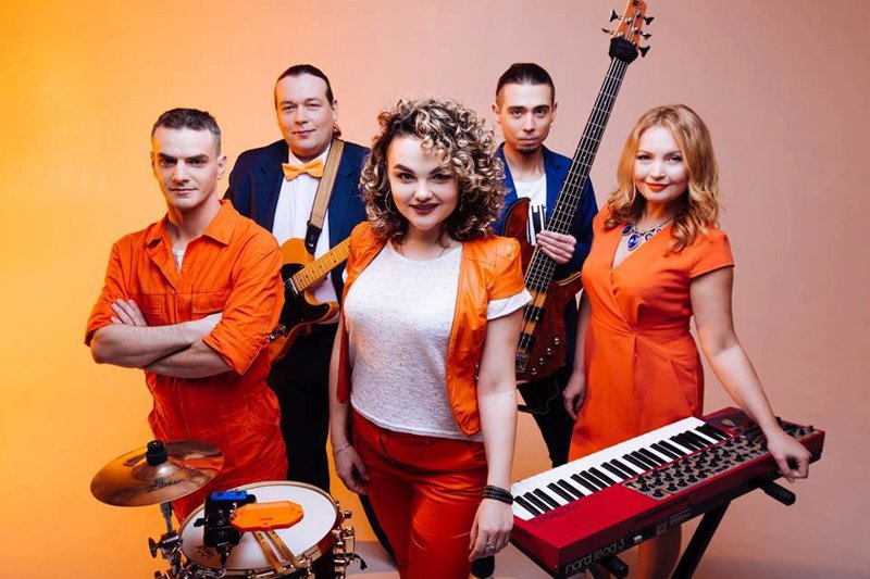 Группа The Heatweavers