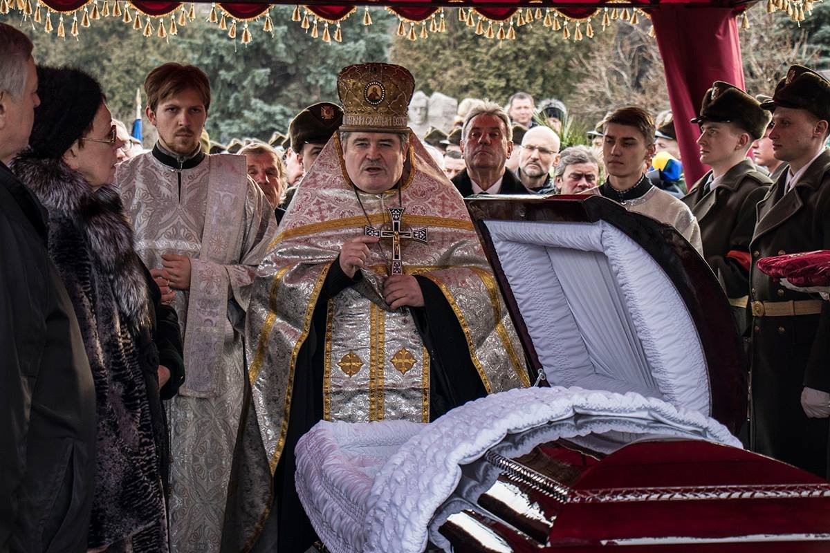 В столице провели в последний путь Леонида Каденюка