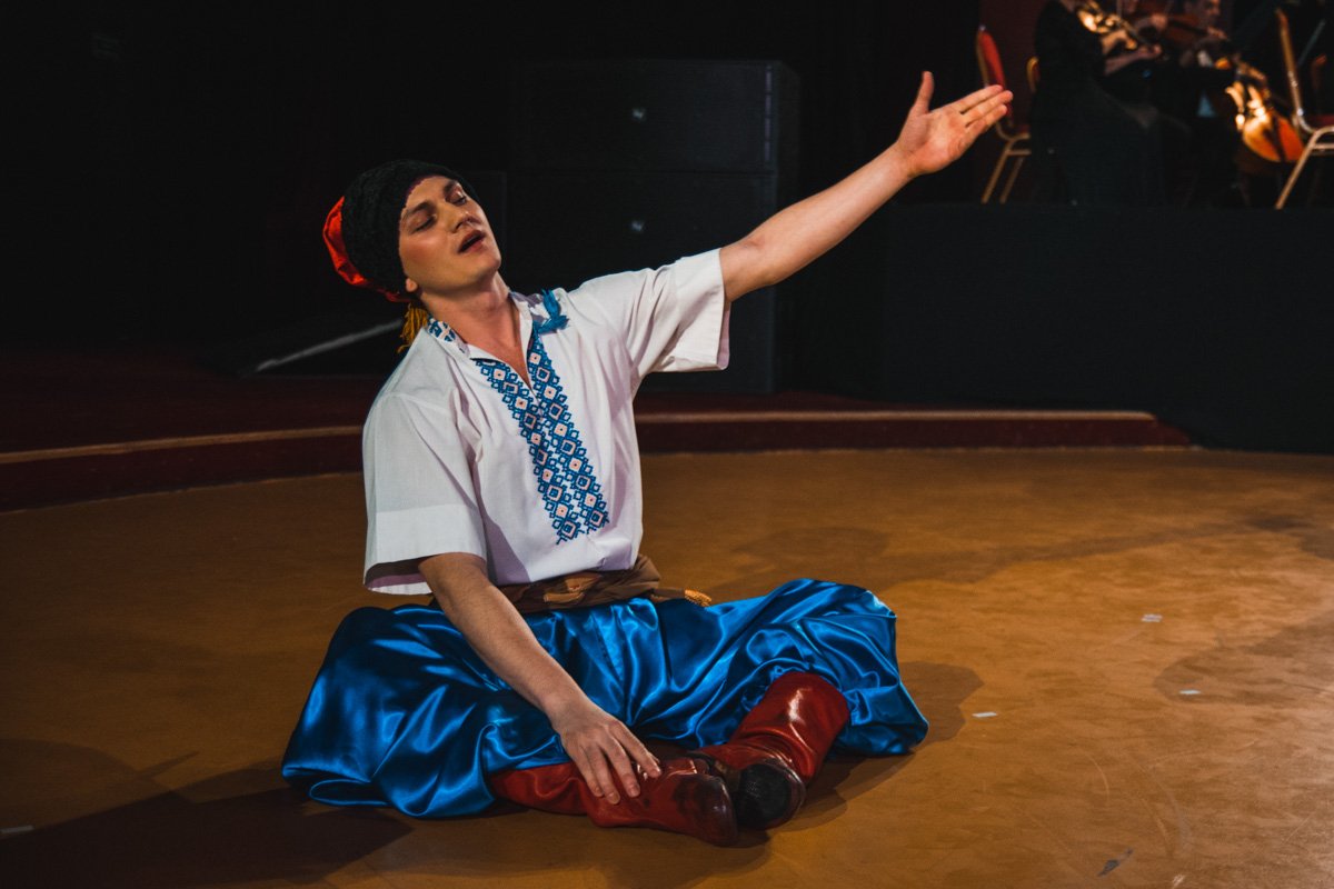 Этот танец придумал основатель ансамбля Павел Вирский 