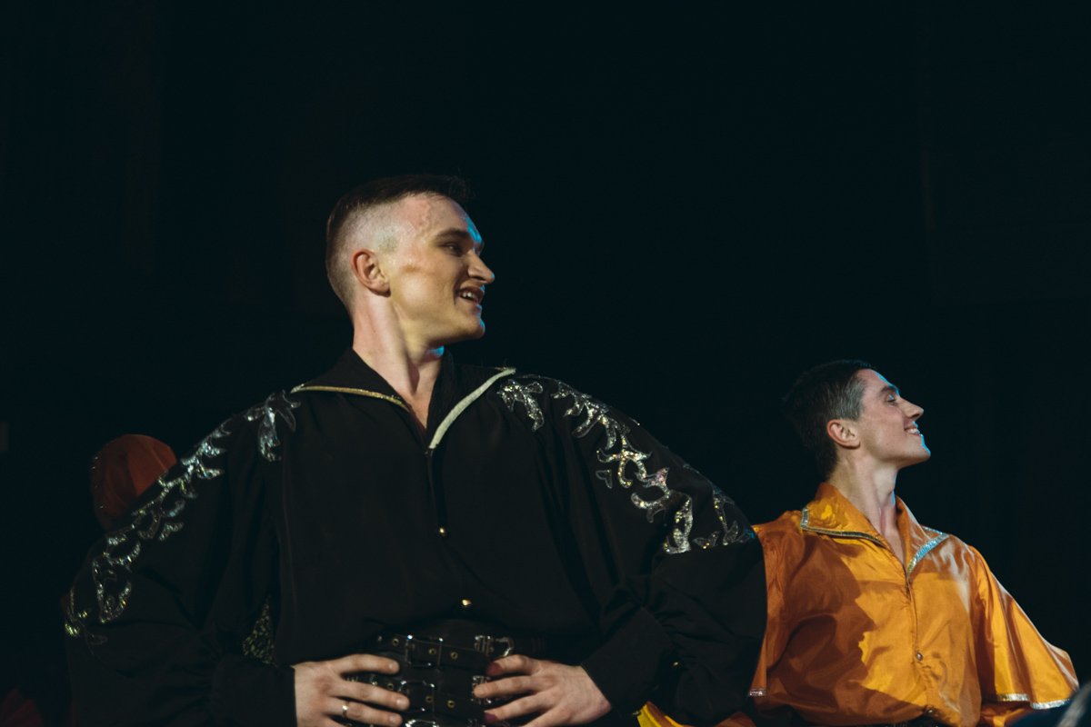 Танец "Цыганочка" один из самых экспрессивных 