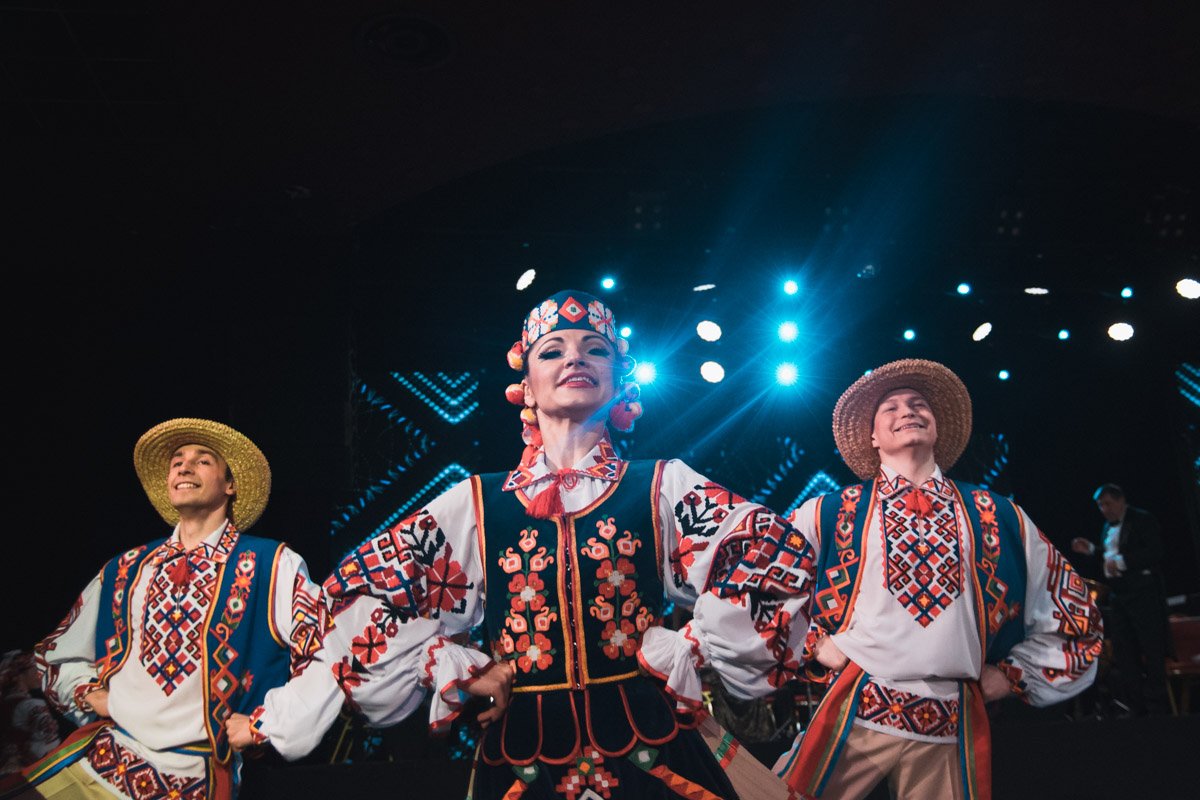 Украинский танец любят за пределами страны: в частности в Америке, Европе и Японии 