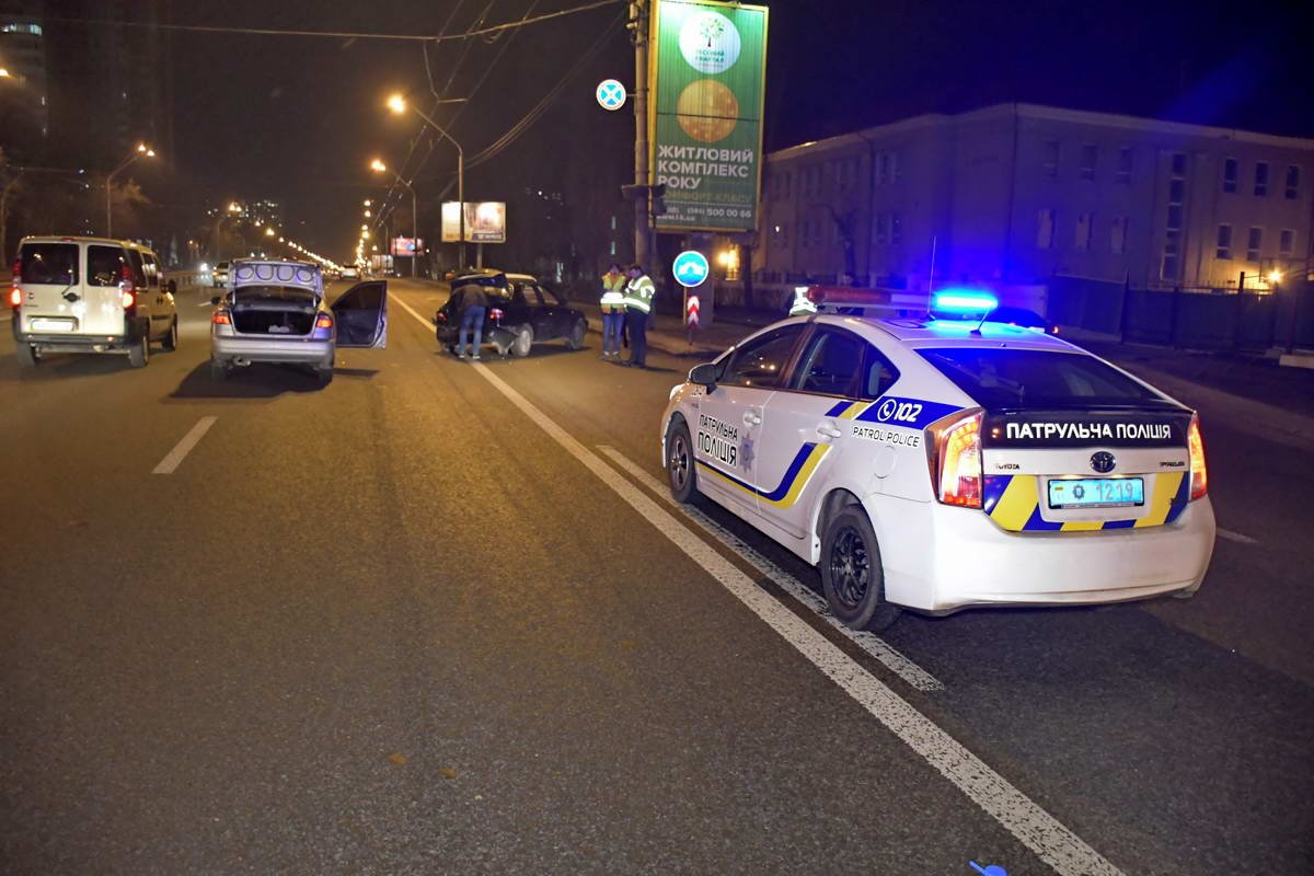 В результате ДТП пострадали пассажиры обоих авто