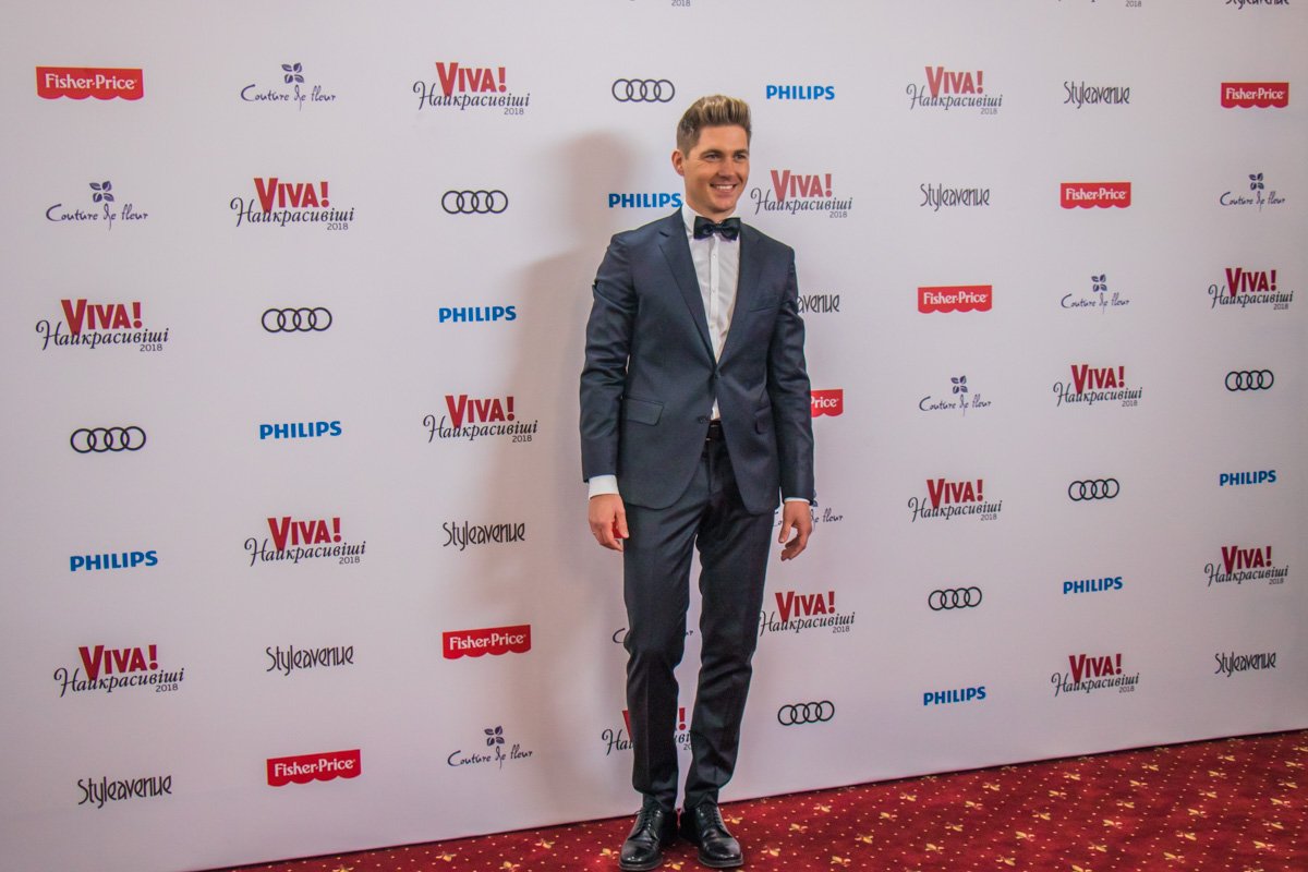 Телеведущий Владимир Остапчук 