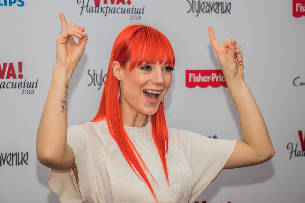 Яркая Светлана Тарабарова