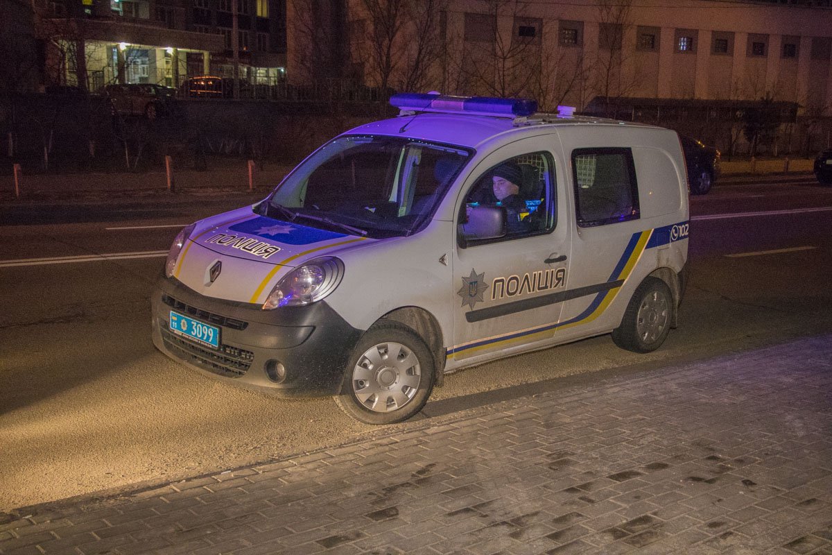 Правоохранители устанавливают подробности случившегося Правоохранители устанавливают подробности случившегося