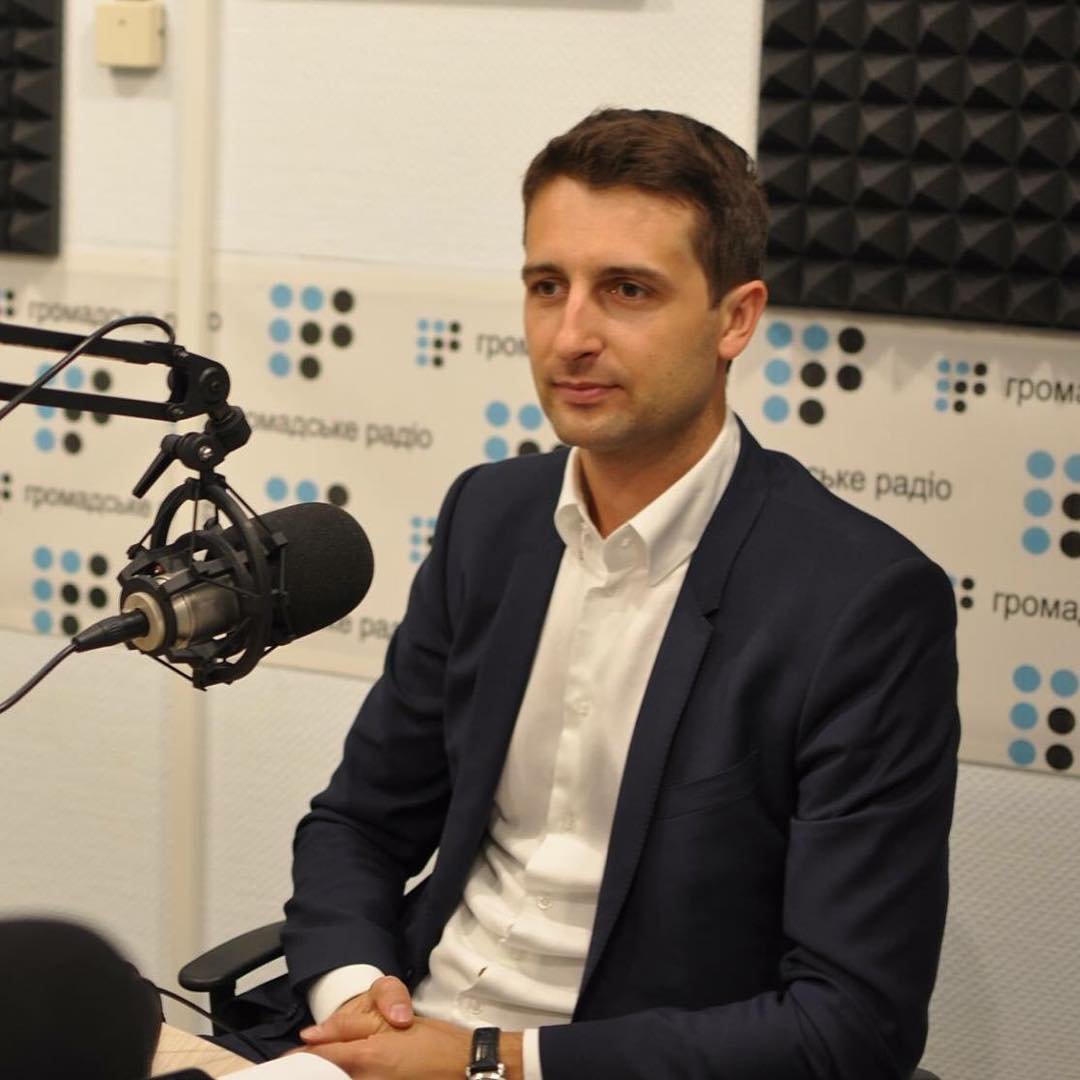 Георгий один из немногих депутатов Киевсовета, в котором одновременно сочетаются и ум, и красота, и мужественность