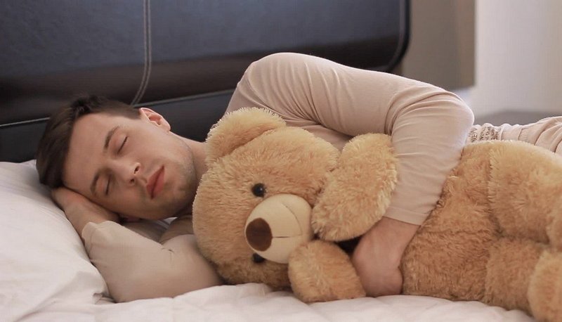 Точно ли твоему парню нужен плюшевый мишка?