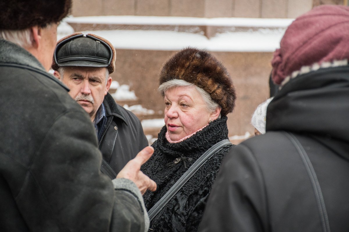 Люди вложили деньги в строительство жилого комплекса, однако так и не смогли заселиться в квартиры