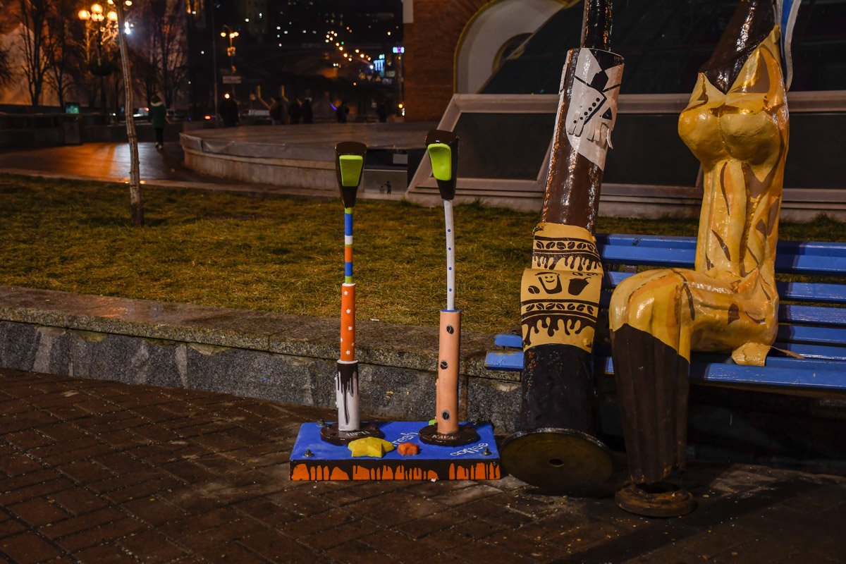 Киевляне и гости города уже успели оценить столичный креатив и положительно отозвались о новшестве в центре города